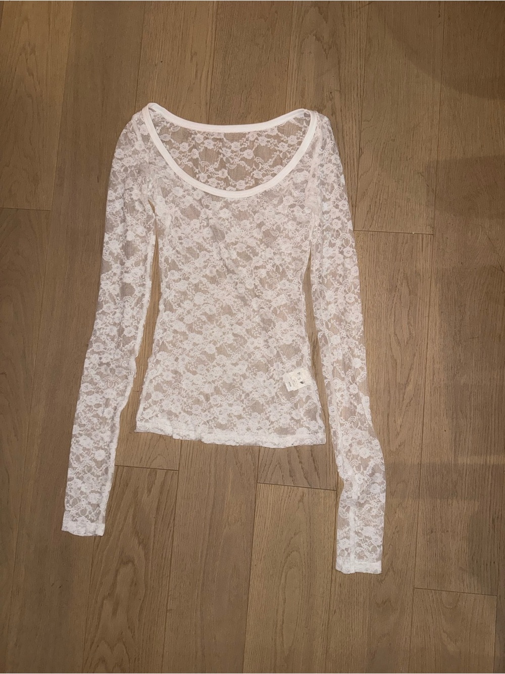 Sheer White Lace Long-Sleeve Women’s Top